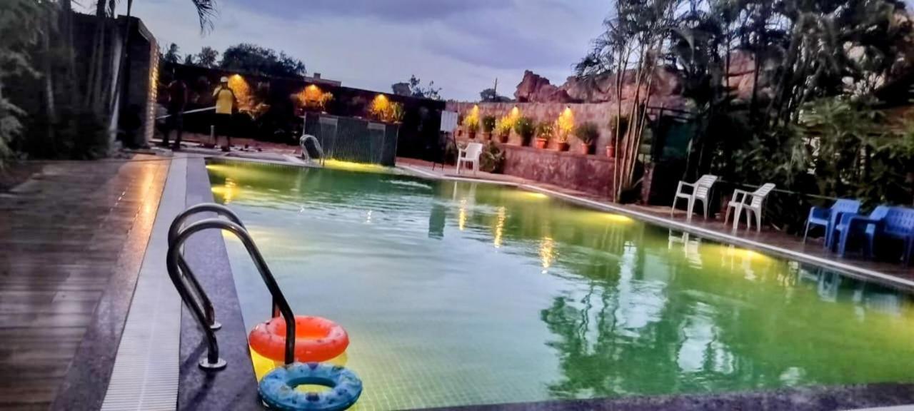 Badami Heritage Resort Екстер'єр фото
